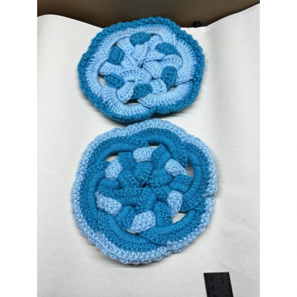 Vintage Lot of‎ 2 Handmade Hot Pads Trivets Crocheted Pot Holder Wall Hangings